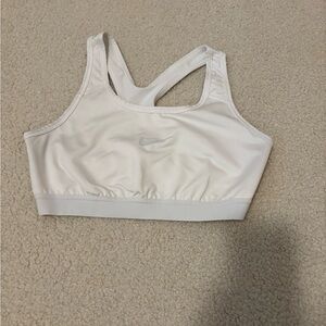 White Nike bra - kids xl